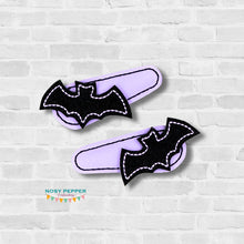 Load image into Gallery viewer, Bat barrette cover machine embroidery design DIGITAL DOWNLOAD