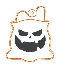 Load image into Gallery viewer, Treat Bag Bag tag (Set of 2)  machine embroidery design DIGITAL DOWNLOAD