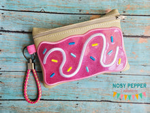 Load image into Gallery viewer, Toaster Treat applique ITH Bag (4 sizes available) machine embroidery design DIGITAL DOWNLOAD