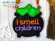 Load image into Gallery viewer, I smell children applique ITH Sign (2 versions and 5 sizes included) machine embroidery design DIGITAL DOWNLOAD