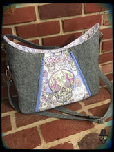 Load image into Gallery viewer, North Shore Hobo PDF Sewing Pattern
