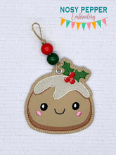 Load image into Gallery viewer, Fruit Cake ornament/bag tag/bookmark machine embroidery design DIGITAL DOWNLOAD