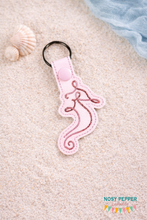 Load image into Gallery viewer, Sea horse Minimalist Snap tab (Single and Multi included) machine embroidery design DIGITAL DOWNLOAD