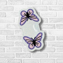 Load image into Gallery viewer, Butterfly magnetic bookmark machine embroidery design DIGITAL DOWNLOAD