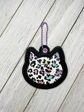 Load image into Gallery viewer, Cat Appliqué Eyeglass Holder machine embroidery design DIGITAL DOWNLOAD