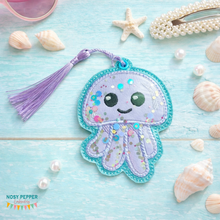 Load image into Gallery viewer, Jellyfish applique shaker bookmark/bag tag/ornament machine embroidery file DIGITAL DOWNLOAD