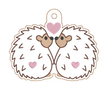 Load image into Gallery viewer, Hedgehog Love bag tag/ornament/bookmark machine embroidery design DIGITAL DOWNLOAD