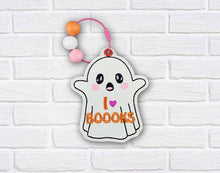 Load image into Gallery viewer, I Heart Booooooks bookmark/ornament/bag tag tmachine embroidery design DIGITAL DOWNLOAD