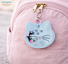 Load image into Gallery viewer, Cat shaker bookmark/bag tag/ornament machine embroidery file DIGITAL DOWNLOAD