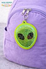 Load image into Gallery viewer, Alien Applique Shaker bookmark/bag tag/ornament machine embroidery file DIGITAL DOWNLOAD