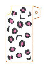 Load image into Gallery viewer, Leopard Lighter Case (2 styles available) machine embroidery design DIGITAL DOWNLOAD