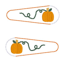 Load image into Gallery viewer, Pumpkin barrette cover machine embroidery design DIGITAL DOWNLOAD