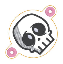 Load image into Gallery viewer, Skull Bun cover machine embroidery design DIGITAL DOWNLOAD