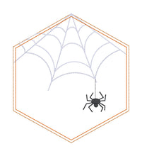 Load image into Gallery viewer, Spider Hexie envelope style ITH Mug rug machine embroidery design (4 sizes included) DIGITAL DOWNLOAD