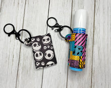 Load image into Gallery viewer, Spray Sanitizer sleeves (3 sizes included) machine embroidery design DIGITAL DOWNLOAD
