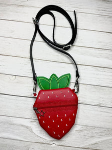 Strawberry Bag Essentials ITH Bag (4 sizes available) machine embroidery design DIGITAL DOWNLOAD