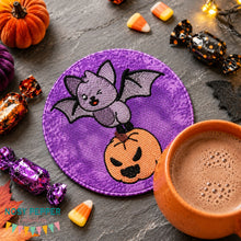 Load image into Gallery viewer, Pumpkin Bat envelope style ITH Mug rug machine embroidery design (4 sizes included) DIGITAL DOWNLOAD