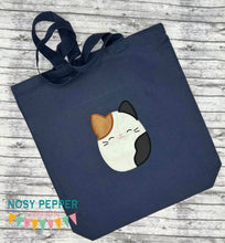 Load image into Gallery viewer, Calico Squishy Applique machine embroidery design (5 sizes included) DIGITAL DOWNLOAD