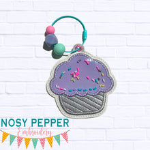 Load image into Gallery viewer, Cupcake applique shaker bookmark/bag tag/ornament machine embroidery file DIGITAL DOWNLOAD