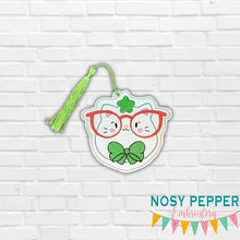 Load image into Gallery viewer, Glasses Kitty Bookmark/bag tag/ornament machine embroidery design DIGITAL DOWNLOAD