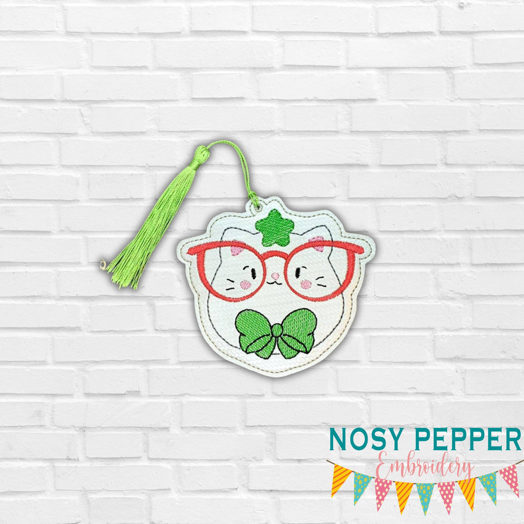 Glasses Kitty Bookmark/bag tag/ornament machine embroidery design DIGITAL DOWNLOAD