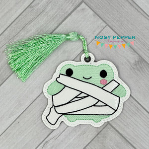 Mummy Frog bookmark/bag tag/ornament machine embroidery file DIGITAL DOWNLOAD