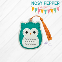 Load image into Gallery viewer, Squishy Owl Applique bookmark machine embroidery file DIGITAL DOWNLOAD