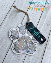 Load image into Gallery viewer, Paw shaker ornament/bag tag/bookmark machine embroidery design DIGITAL DOWNLOAD