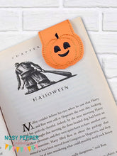 Load image into Gallery viewer, Pumpkin magnetic bookmark machine embroidery design DIGITAL DOWNLOAD
