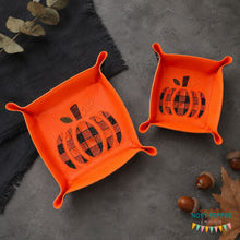 Load image into Gallery viewer, Plaid Pumpkin ITH Tray (5 sizes included) machine embroidery design DIGITAL DOWNLOAD
