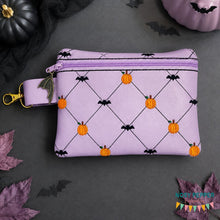 Load image into Gallery viewer, Quilted Pumpkin ITH Bag (4 sizes available) machine embroidery design DIGITAL DOWNLOAD