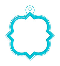 Load image into Gallery viewer, Quatrefoil applique shaker ornament/bookmark/bag tag machine embroidery file DIGITAL DOWNLOAD
