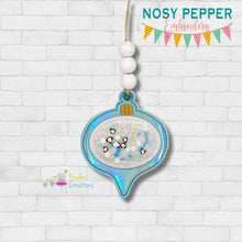 Load image into Gallery viewer, Retro Christmas Ornament applique shaker ornament/bookmark/bag tag machine embroidery file DIGITAL DOWNLOAD