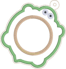 Load image into Gallery viewer, Sandbox Turtle applique shaker April 2024 Pateron Bundle ornament/bag tag/bookmark machine embroidery design DIGITAL DOWNLOAD