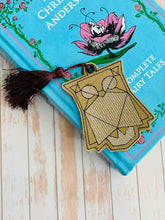 Load image into Gallery viewer, Origami Owl Bookmark 4x4 machine embroidery design DIGITAL DOWNLOAD