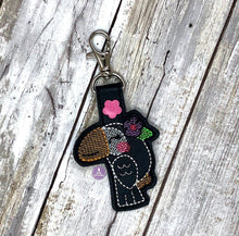 Load image into Gallery viewer, Toucan snap tab machine embroidery design DIGITAL DOWNLOAD