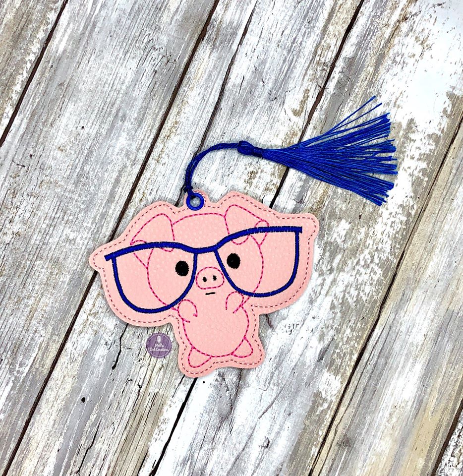 Piggy Glasses Bookmark 4x4 machine embroidery design DIGITAL DOWNLOAD