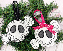 Load image into Gallery viewer, Skull Ornament/bookmark 4x4 machine embroidery design DIGITAL DOWNLOAD