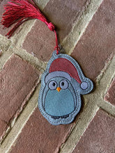 Load image into Gallery viewer, Penguin Ornament 4x4 machine embroidery design DIGITAL DOWNLOAD