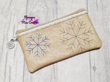Load image into Gallery viewer, Snowflake ITH Bag 5 sizes available includes matching charm and ornament machine embroidery design DIGITAL DOWNLOAD