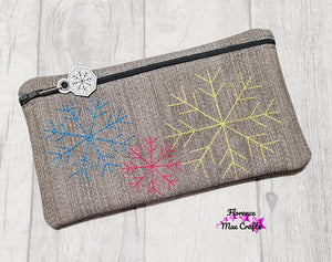 Snowflake ITH Bag 5 sizes available includes matching charm and ornament machine embroidery design DIGITAL DOWNLOAD