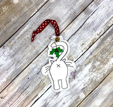 Load image into Gallery viewer, Cat Butt Ornament 4x4 machine embroidery design DIGITAL DOWNLOAD
