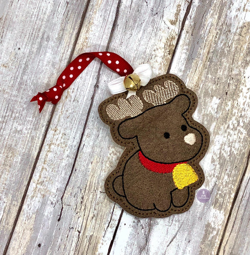 Reindeer Squishy Ornament 4x4 machine embroidery design DIGITAL DOWNLOAD