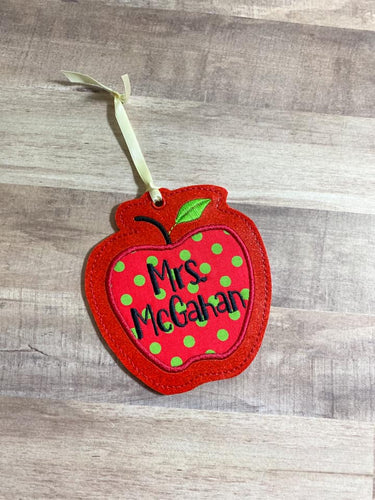 Apple Applique Ornament/bookmark 4x4 machine embroidery design DIGITAL DOWNLOAD