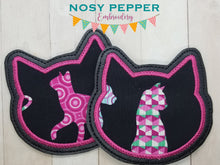 Load image into Gallery viewer, Cat applique coaster machine embroidery design DIGITAL DOWNLOAD
