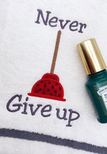 Load image into Gallery viewer, Never give up machine applique embroidery design (5 sizes included) DIGITAL DOWNLOAD