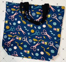 Load image into Gallery viewer, Blank Canvas Tote PDF sewing pattern DIGITAL DOWNLOAD