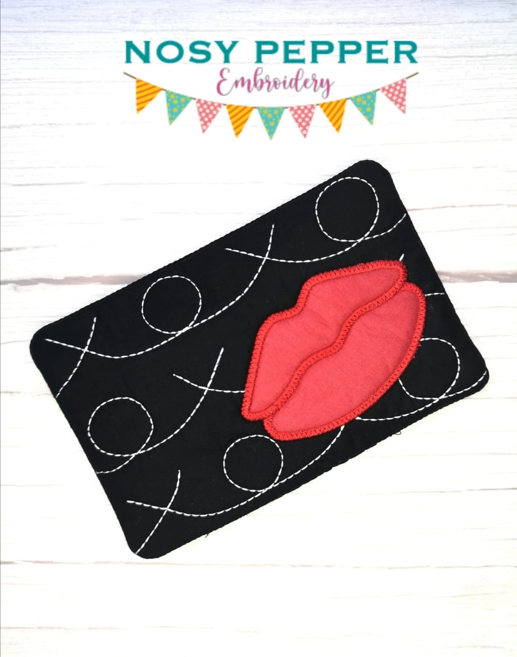Lips applique quilted mug rug (2 versions & 4 sizes included) machine embroidery design DIGITAL DOWNLOAD