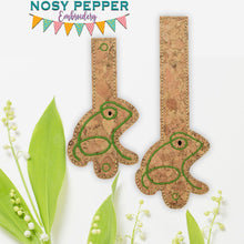 Load image into Gallery viewer, Frog Wallet tab (2 sizes included) machine embroidery design DIGITAL DOWNLOAD