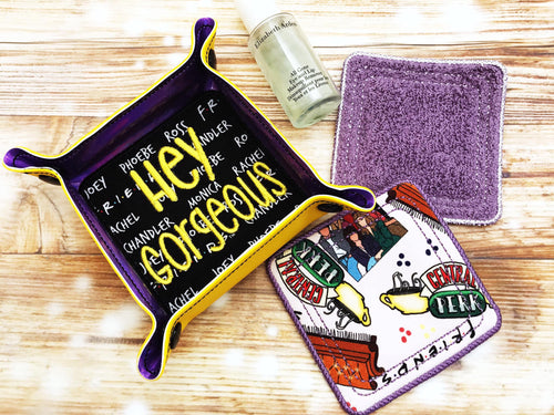Make up wipes and tray set (2 sizes with 4 designs included) machine embroidery design DIGITAL DOWNLOAD